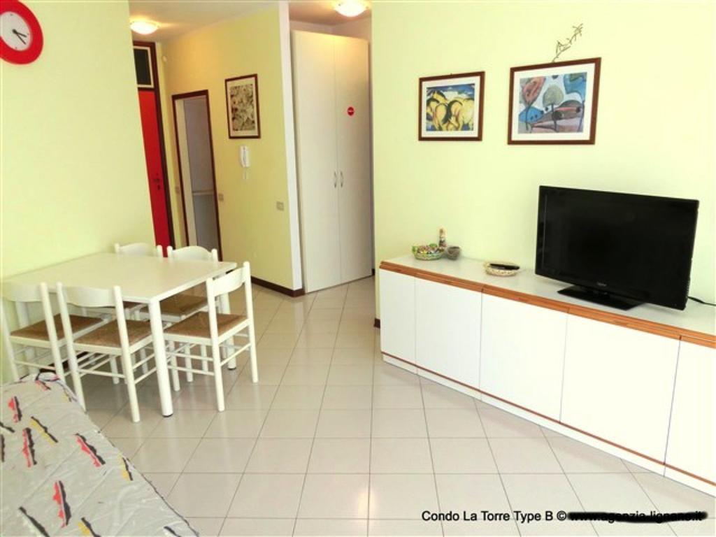 Apartament Lignano Sabbiadoro With Pool Zewnętrze zdjęcie